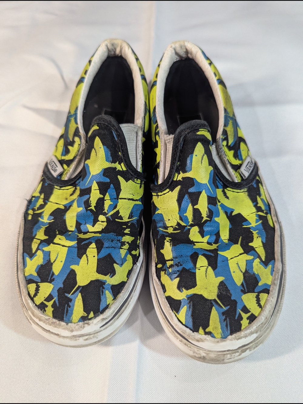 Kids Slip-On Canvas Vans Shoes in Blue & Lime Shark Print